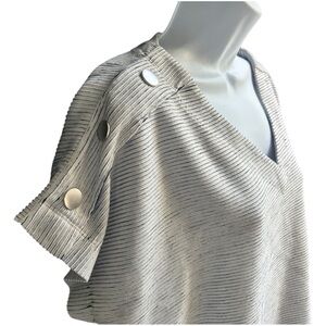 ✨3 for $18✨ Striped Gray V-Neck Top with Button Detail